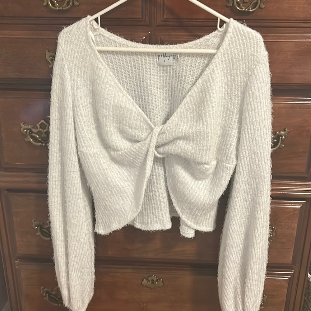 White crop sweater